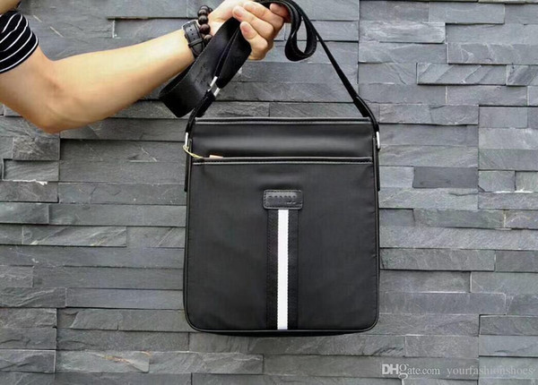 2019 new men's casual briefcase, leather handbag, luxury brand fashion trend simple atmosphere high quality leather bag size w28xh26xd6