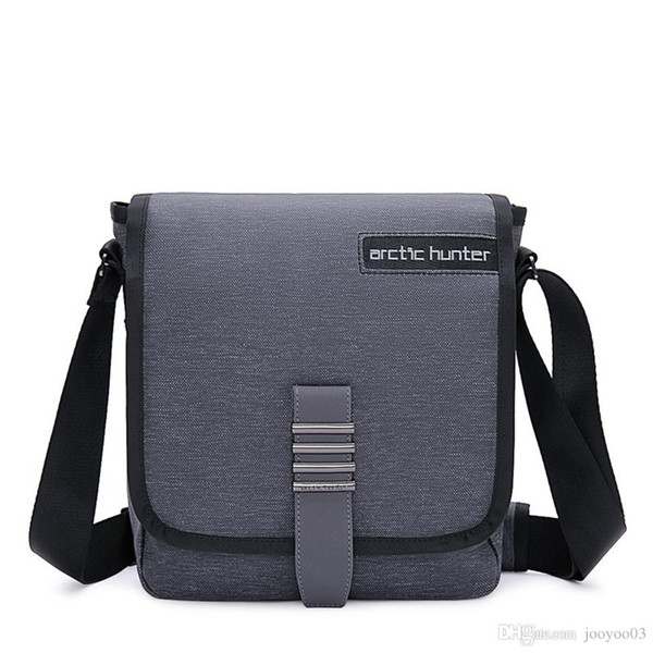 New Fashion Men's High Capacity Diagonal Bag Anti-splashing Wear Resistant Outdoor Travel Shoulder Bag Men's Business Style Messenger Packs