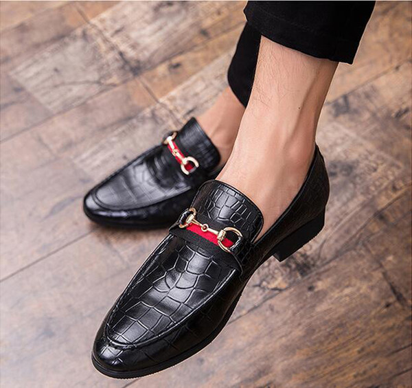 2019 Fashion Men's Casual Loafers Leather Slip-on Dress Shoes Handmade Smoking Slipper Men Flats Wedding Party Shoes