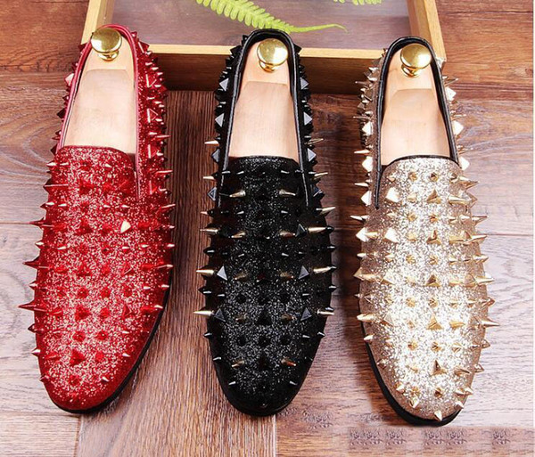 2018 new Handmade Long Gold Rivet Men Red Bottom Loafers Gentleman Luxury Fashion Stress Shoes Men Wedding and Party Slip on Flats