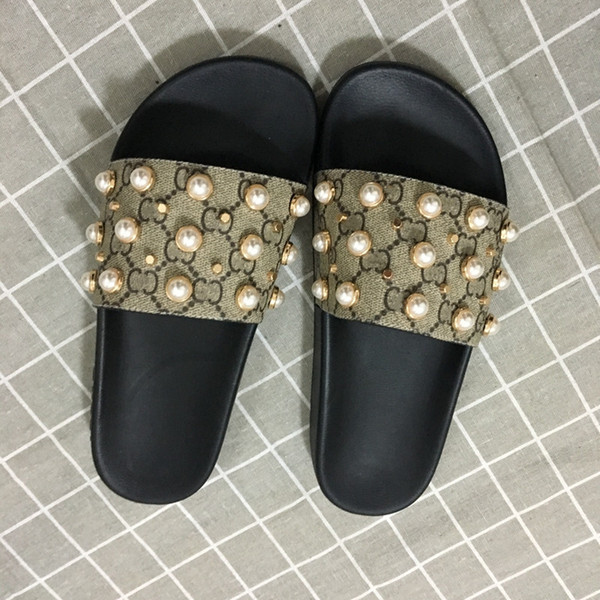 New Arrival Mens and Womens Fashion Causal Designer Sandals with Pearl Effect and Gold Toned Studs Designer Flip Flops