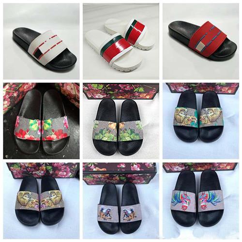 2019 Designer Rubber Sandals New Floral brocade Mens Fashion Slippers Red White Gear Bottoms Flip Flops Womens Slides Casual Flats slipper