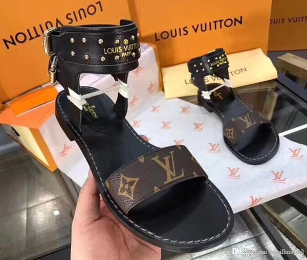 The latest luxurious women's popular leather sandals striking eye-catching gladiator style designer leather outsole perfect sandals