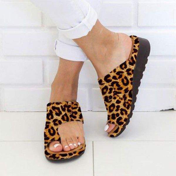 Women Sandals Summer Flat Sandals Women Flip Flops Fashion Shoes Leopard Ladies Outdoor Slipper Beach