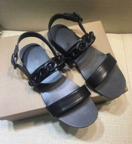 Designer Summer Brand Men women Sandals Luxury Fashion Genuine Leather slides sandals Metal Chain Men Ladies Casual shoes SZ 35-45