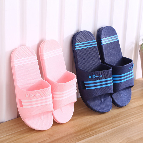 2019. Summer. Soft sole. Men slippers. Wear-resistant. skid-resistant. Beach. Hotel. Indoor. Shower Room. Casual shoes. Scuffs. W2137M.