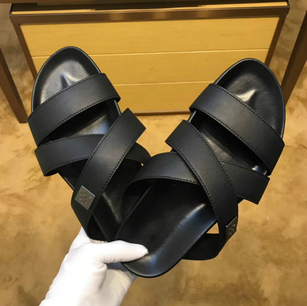 Designer slippers sandals new high-end brand casual shoes leather upper fashion men's shoes 38-45 factory direct sales