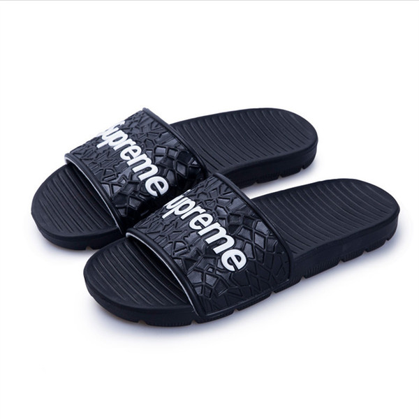 2019 Luxury Designer Men Slippers Scuffs Brand New Summer Men Flip-Flops Beach Slippers Shoes Eur Size 40-45 Wholesale and Retail