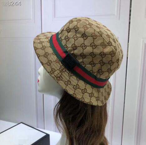 New Lady Winter Hat Luxury Women Brand Designer Wool Cashmere Cloches Bucket Hat Top Quality Warm Female Elegant Top Hat Stingy Brim Hats