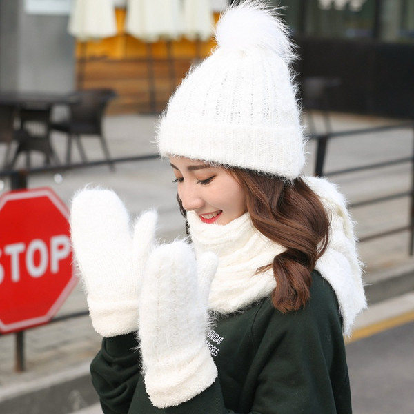 2019 Arrival Black Friday Winter Warm Fashion Christmas Gift Scarf Three Sets Scarf Hat Gloves