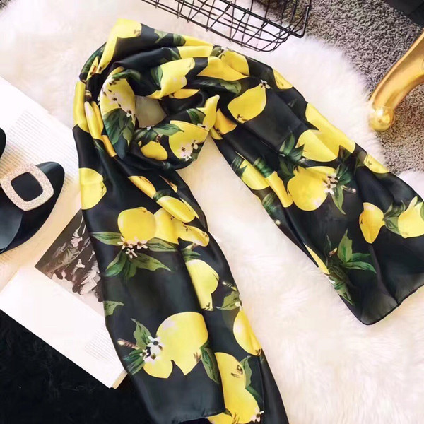 High quality 2019 Woman Silk Scarf Square Scarf Shawl Wraps 180*90cm Hot Sale Dot Plaid Satin Scarf Printed For Spring Summer Autumn Winter