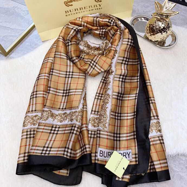 Women Plaid Scarves Grid Tassel Wrap Oversized Check Shawl Neckerchief Lattice