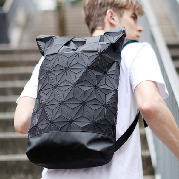 2019 new backpack men and women computer bag backpack clover bag 3D diamond geometry stitching backpack