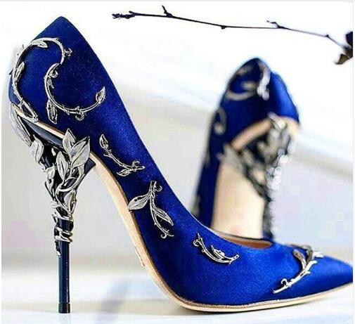 Ornate Filigree Leaf Women Pumps Fashion Chic Satin Stiletto Heels Exquisite Pointed Toe High Heels Bridal Wedding Shoes