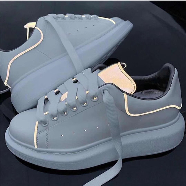 New Arrivals Mens Womens Fashion Luxury Platform Shoes Flat Casual Lady Walking Casual Sneakers Luminous Fluorescent White Shoes Leather