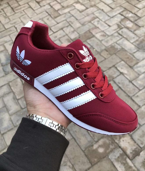 Size 36-45 Brand Running Shoes For Men Women Low Cut Lace Up Casual Sport Shoes Outdoor Unisex Zapatillas Sneakers Walking Shoes aa1