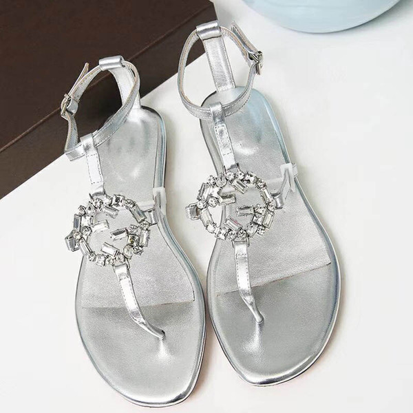 A68 2018 New summer Metal chain details Handmade sandals Hardware chain gold buckle Fashion leather sandals