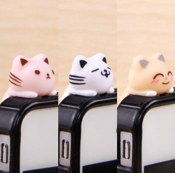 FreeShip 30pcs 3.5mm Headset 3D Cartoon Lying Cat Earphone Jack Plug With Strap Anti Dust Plug Earphone Ear Cap for Cell Phone iPhone 5 4 4S