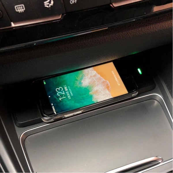 Free Shiping Manufacturer Provides Straightly Easy to install Perfect match QI Standard BMW 3 Series F30-F38 4 series Wireless Charging