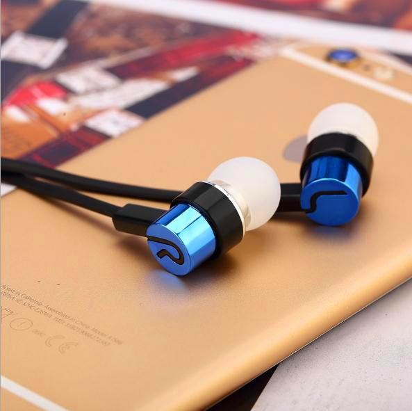 Beautiful Universal 3.5mm In-Ear Stereo Earbuds Earphone Super Bass Stereo Music Headset For Cell Phone Huawei Samsung Xiaomi Party Gift