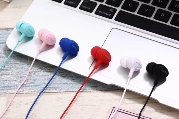 Wholesale ML08 Headphones 3.5mm Earphones Earbuds for Android iPhone as Good Cost Effective Gift Headsets