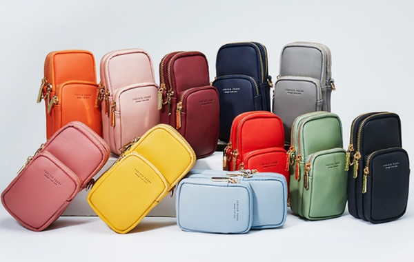 New ladies mobile phone bag Korean version of the colorful ladies diagonal bag three zipper ladies bag