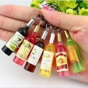 Small wine bottle wine cell phone pendant key chain key ring beer bottle creative Korea jewelry gifts gifts