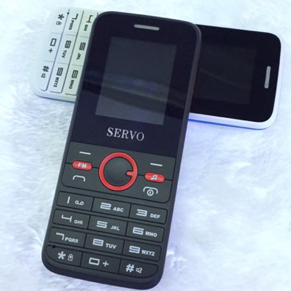 2017 Original Servo Cellphone 8240 Black And White Dual Sim Card Mobile Phone With Key With Good Quality Freely Shipping (Fast Ship)