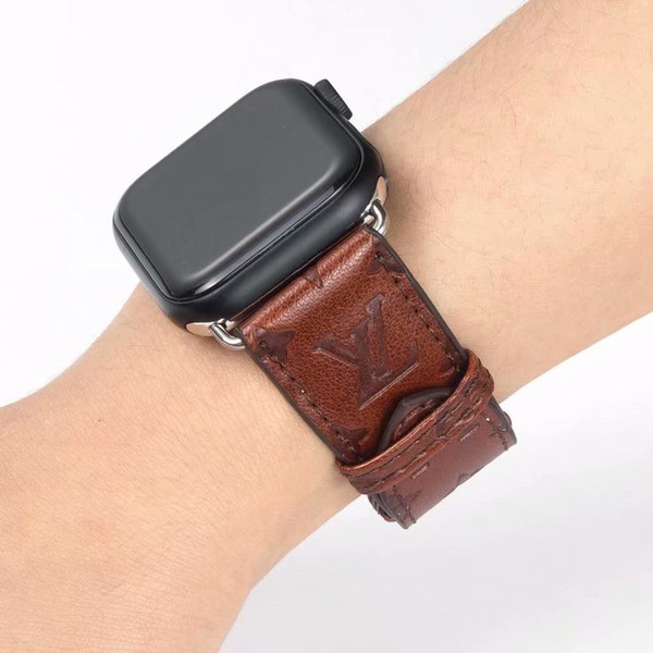 Luxury Leather Watch band for Apple Watch Band iwatch for 38mm 42mm 40mm 44mm Size Bands Leather Sports Bracelet Designer Wristband