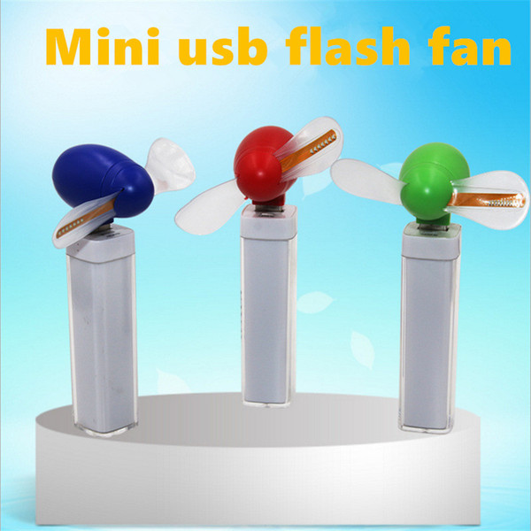 2018 Unique Handheld Flash LED fan with Love Pattern mini USB flash fan double-leaf bullet head Desktop Mini Fan