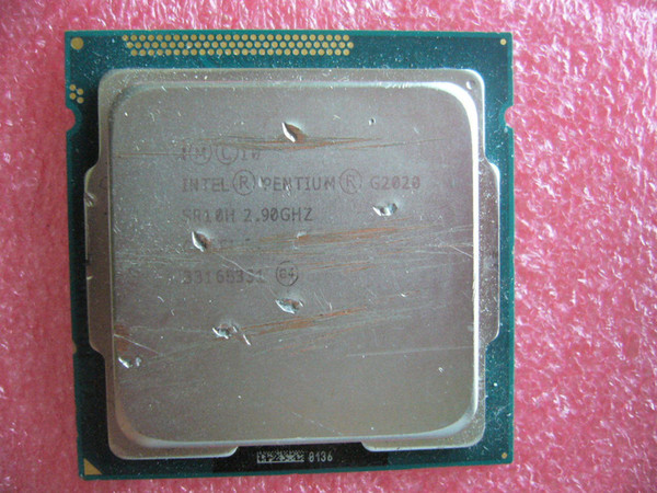 QTY 1x INTEL Pentium CPU G2020 2.9GHZ/3MB LGA1155 SR10H scratches