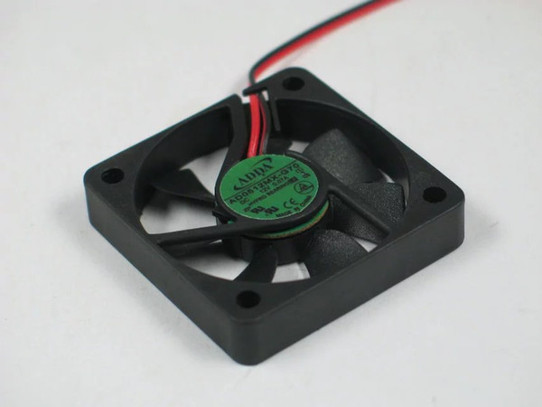 Free Shipping For ADDA AD0512MX-G70 DC 12V 0.07A 2-wire 40mm, 50X50X10mm Server Square fan