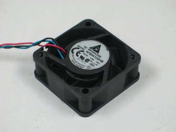 Delta AFB0412SHB -F811 DC 12V 0.35A 3-wire 3-pin connector 40x40x15mm Server Square Cooling Fan