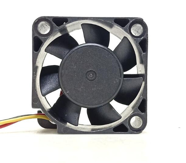 FD0530154B-2A 3cm 3015 0.55W 3-wire notebook fan 5V mini mute hard disk cooling fan