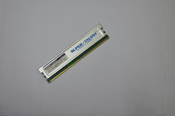 Free Shipping Memory Super Talent DDR2-800(PC6400) 1GB RAM /128x8 T8UA1G8C5 or 1G/64x8 T8UB1GC5 Heat spreader