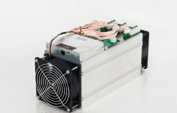 Free to sendDHL Brand New AntMiner S9 13.5T Bitcoin Miner No PSU Asic Miner Newest 16nm Btc Miner Bitcoin Mining Machine