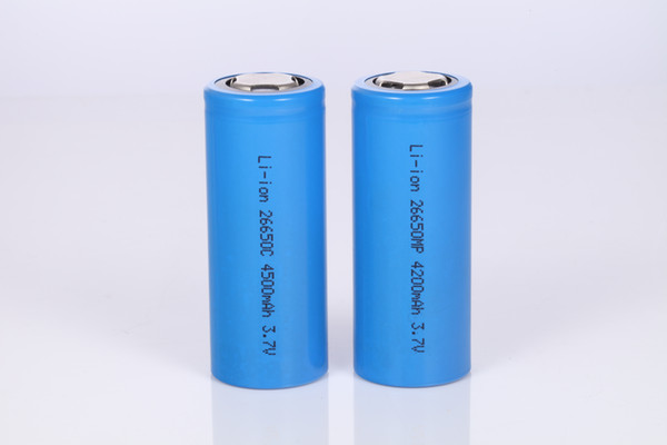 High quality 4500mAh cylindrical 26650 3.7V rechargeable Lithium ion battery used in the field of lighting, toys, ups backup po