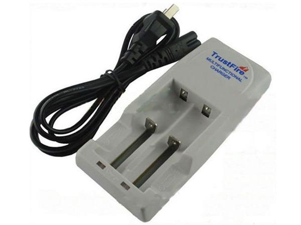 AAAA Trust fire Trustfire 001 Battery Charger Mod Charger for 18650 18500 18350 17670 14500 10440 Battery DHL Free