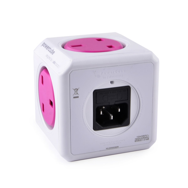 powercube UK socket with 4 plugs