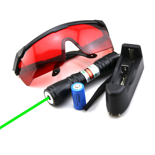 SDLasers GS6-0100 Black Adjustable Focus 532nm Green Laser Pointer With 1*16340 Li Battery & Charger & Goggles Funny Pet stick.