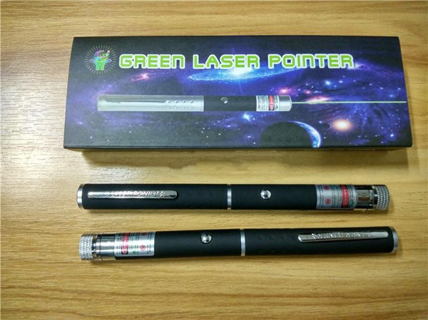 Best Green laser pointer 2 in 1 Star Cap Pattern 532nm 5mw Green Laser Pointer Pen With Star Head Laser Kaleidoscope Light with Package DHL