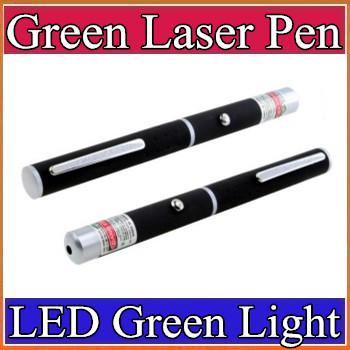 5mW 532nm Green Red light Laser Pen Beam Laser Pointer Pen For SOS Mounting Night Hunting teaching Xmas gift Opp Package DHL Free Shipping