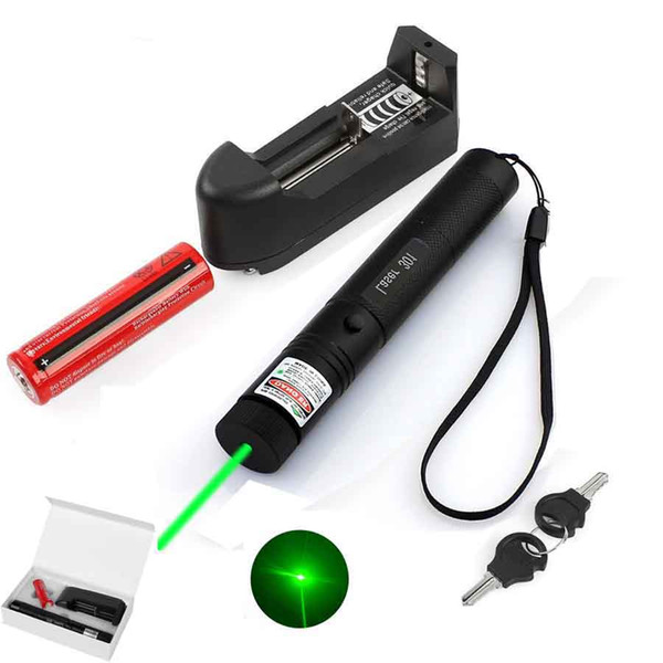 Green laser pointer 301 outdoor flashlight with rechargable 18650 battery charger and retail box 532nm high power laser pointer Free Ship