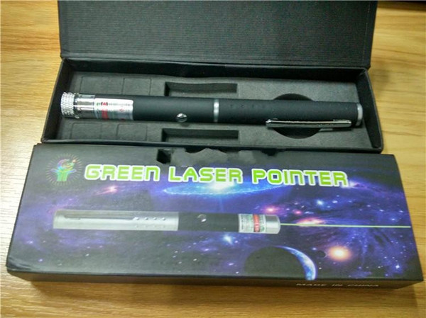 2018 2 in 1 Star Cap Pattern 532nm 5mw Green Laser Pointer Pointers Pen With Star Head Laser Kaleidoscope Light DHL Free Promotion