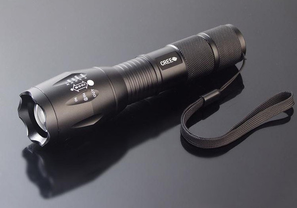 Lowest price ,UltraFire T6 CREE XM-L T6 2000Lumens High Power Torch Zoomable LED Flashlight