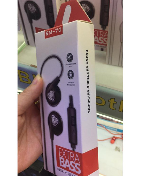 Classic earphone EM70 Flat earplugs volume control HD sound voice call In-ear earphone with mic for android phone