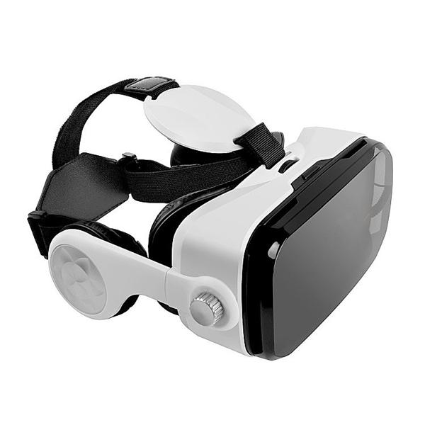 Box head wearing VR glasses virtual reality 3D digital stereo mirror VR movie shopping glasses mobile cinema