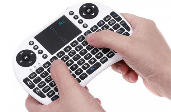 1pcs Rii I8 no backlit Fly Air Mouse Mini Wireless Handheld Keyboard 2.4GHz Touchpad Remote Control For M8S MXQ MXIII TV BOX Mini PC