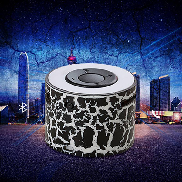 TF Card Rechargeable Speaker Stereo Bass Music Player Rechargeable Mini Speaker Portable Portable Crack Pattern