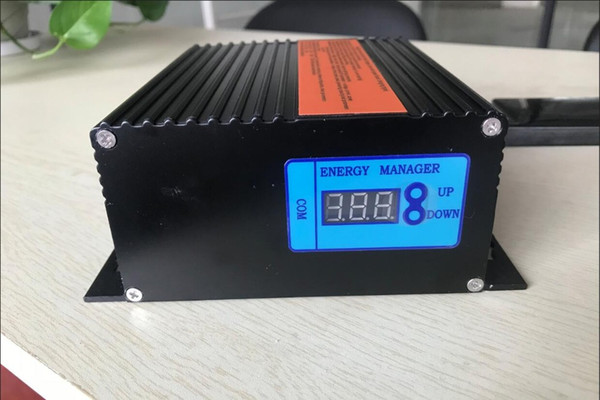 600w MPPT 12V24V Auto switch wind solar hybrid controller low voltage boost booster controller with optional 232 communication